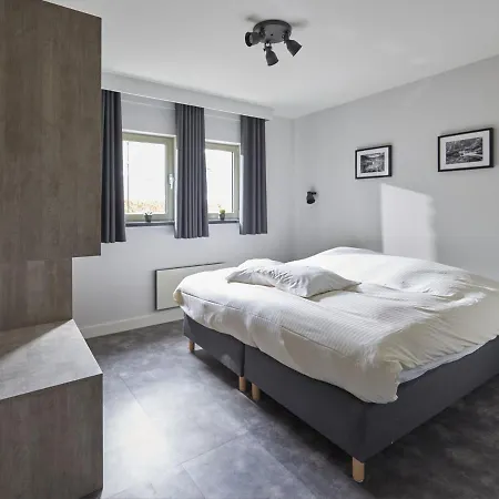 Modern With A Dishwasher Close To *